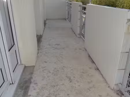 f2 37m² +balcon 10m² + parking sécurisé