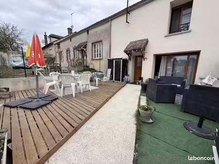 maison 4 pièces 70 m²