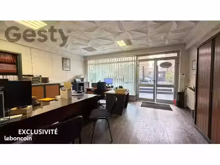 bureau 49 m²