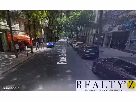 local commercial 130 m²