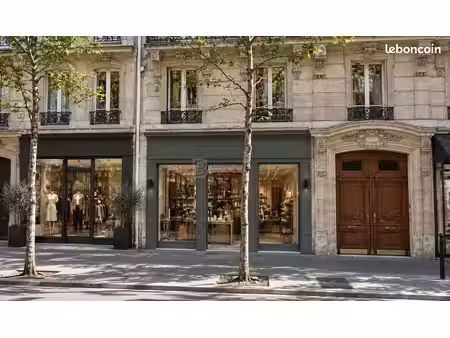 chaussures  prêt-à-porter 600 m² paris 10ème
