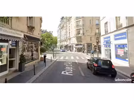 boutique 37 m² paris