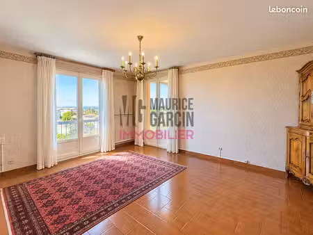 appartement 3 pièces 82 m²