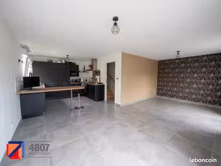 appartement 4 pièces 82 m²