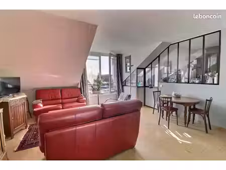 appartement 3 pièces 81 m²