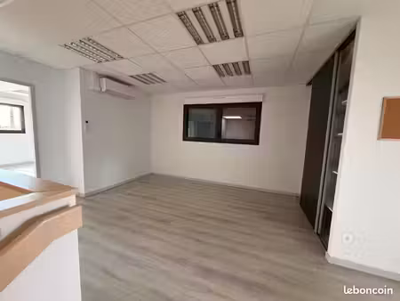 ? bureaux etat neuf à louer à niort – emplacement stratégique & accessibilité pmr