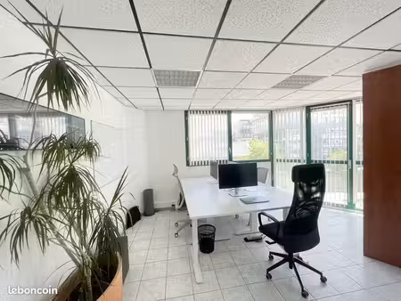 bureaux climatisés 126m2 avec parking - poisy / zone epagnny