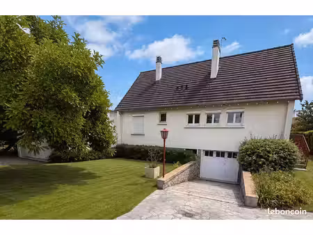 maison 6 pièces 100 m²