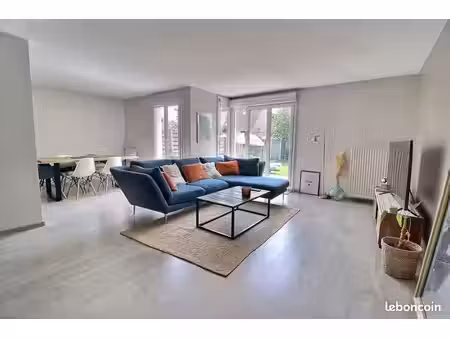 maison 5 pièces 99 m²