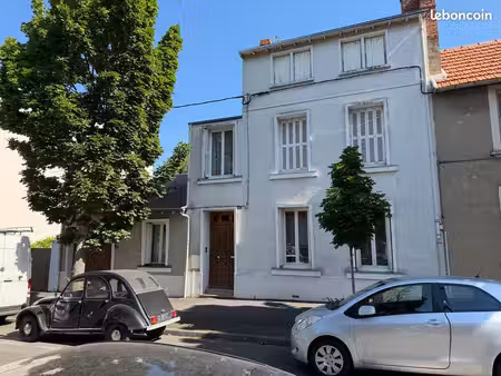 maison 7 pièces 166 m²