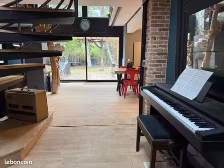 villa 8 pièces 187 m²