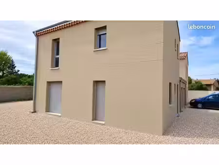 maison 90 m2 courthézon