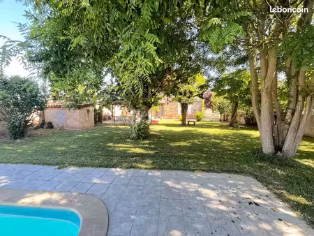 maison 4 pièces 148 m²