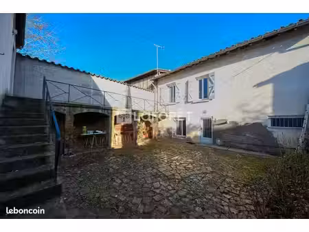 maison 6 pièces 172 m²