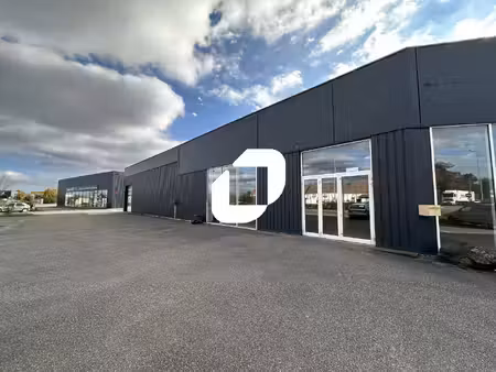 local commercial à louer