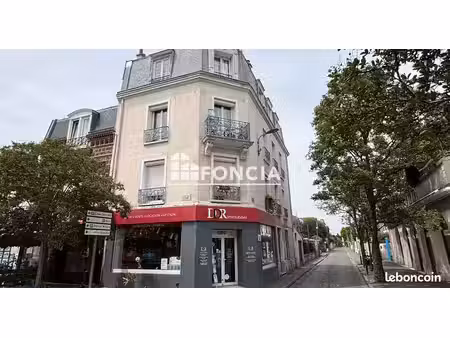 houilles - quartier du centre-ville - face à la gare - immeuble de rapport