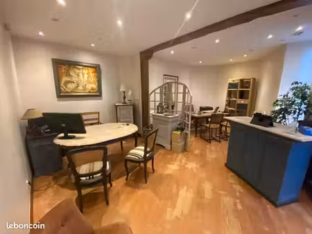 boutique 38 m² fontainebleau