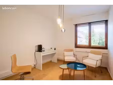 bureau indépendant à louer – 13 m² – bourg-en-bresse