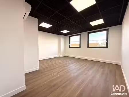 bureaux 130 m² melun