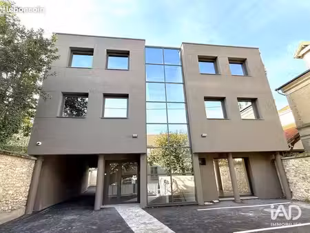 bureaux 430 m² melun