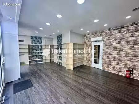 local commercial 40 m² castres