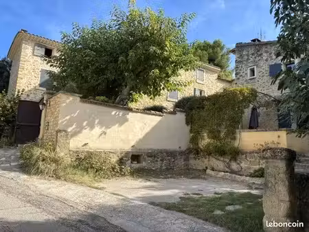 maison avec 6 gites