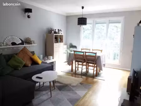 t3 non meublé 54 m² – poissy – 5 min gare – parking + cave – vue seine