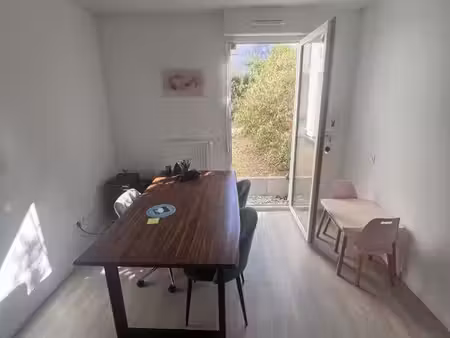 a louer une pièce dans un cabinet paramédical