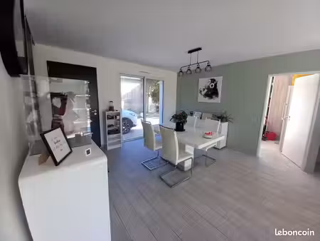 maison neuve de 3 ans et demi