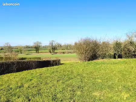 terrain 910 m² attignat