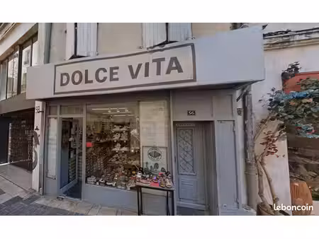 location local commercial avignon intra muros