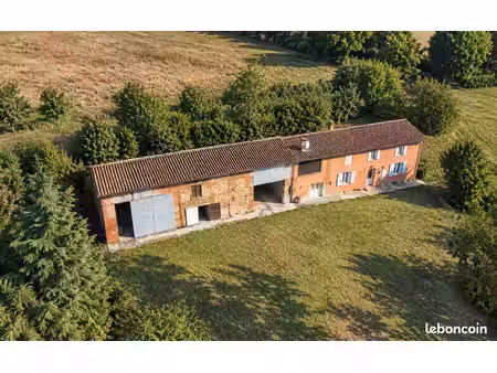 propriété 8 pièces 300 m²