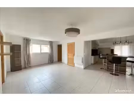 immeuble de rapport 80 m² ambérieu-en-bugey