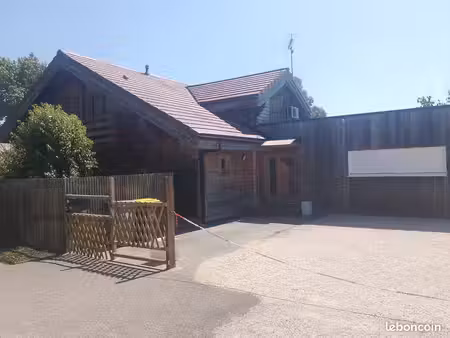 maison atypique en bois