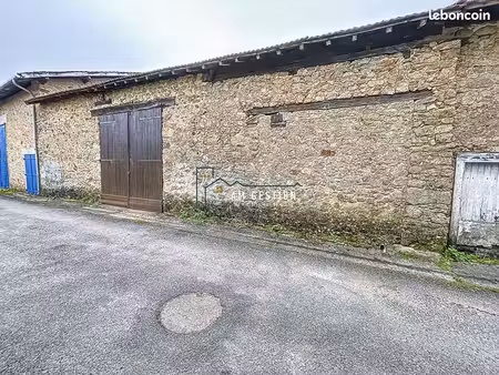 bâtiment 1 pièce 120 m²