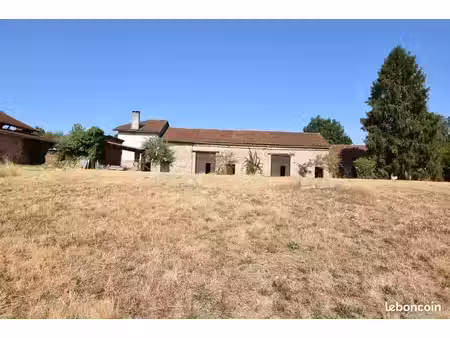longère 6 pièces 160 m²