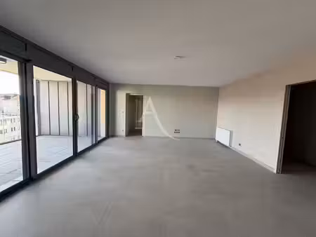 loue bourg en bresse appartement neuf 99m² avec terrasse et grand garage