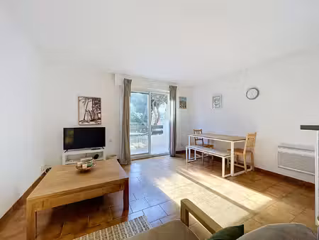appartement t3 meublé - saint cyr sur mer - 50.57 m2