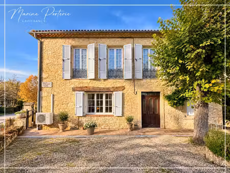 maison en pierre de 200 m² avec 3 065 m² de terrain à lavardens