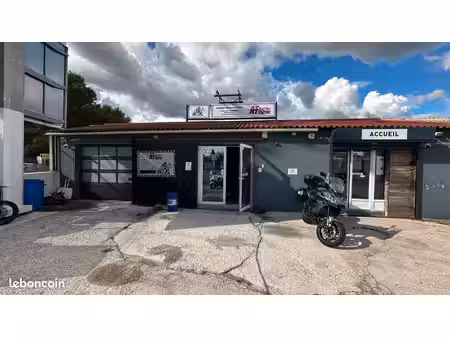 garage motos / scooters - at racing – 112 m² entièrement équipé – la farlède