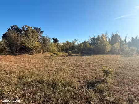 terrain 478 m² carnoules