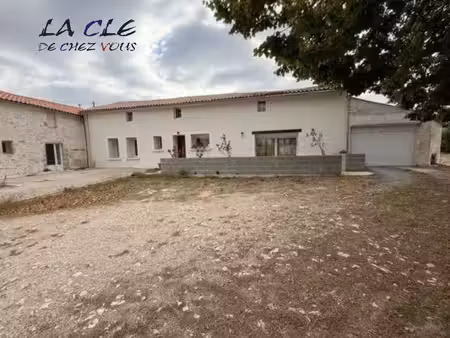 maison 6 pièces 234 m²