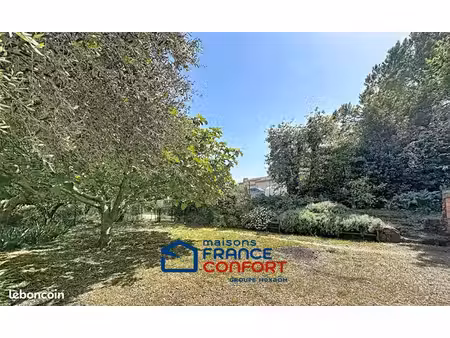 terrain 443 m² roquebrune sur argens