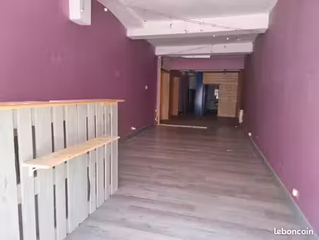 local commercial 78 m²