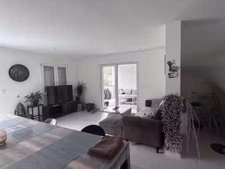 maison récente de 123 m² avec 4 chambres  jardin et garage – lancrans