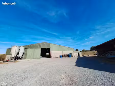 bien agricole 22530 m² gercy