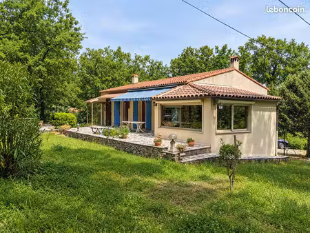maison 112m2 rénovée au calme - grand sous-sol - proche draguignan