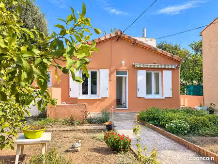 villa 4 pièces 64 m²