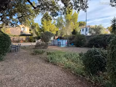 terrain sanary 487m² libre constructeur