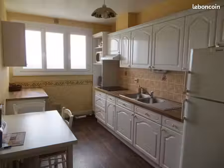 appartement t4 + balcon sud-est